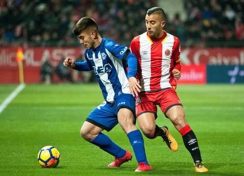  兰斯主场力克斯特拉斯堡逃离降级区